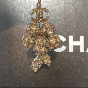 Authentic CHANEL drop earrings